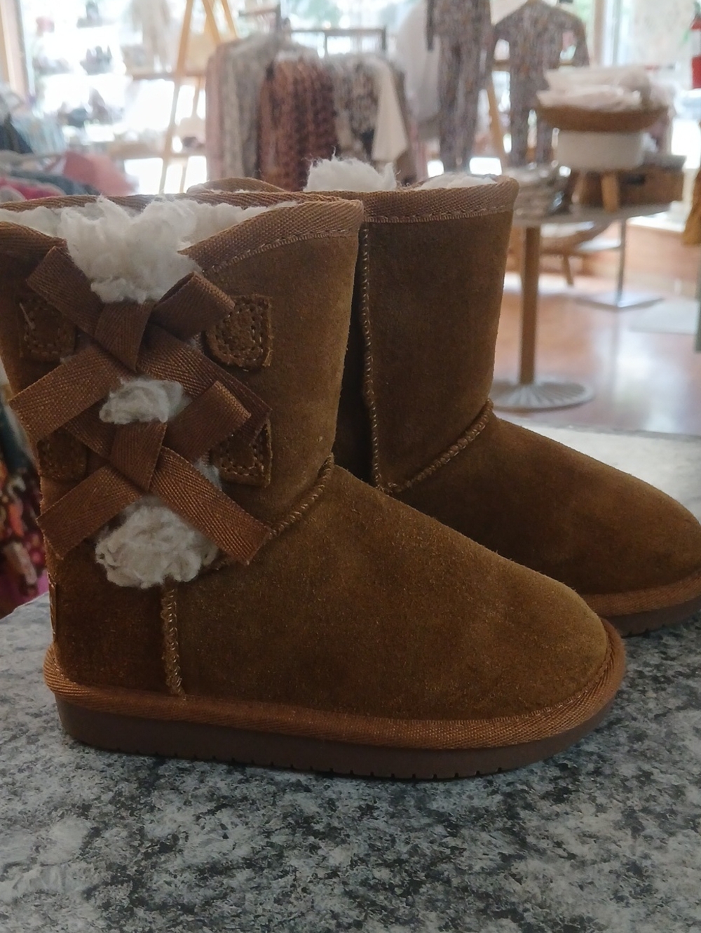 Koolaburra By Ugs Kids Brown Faux-Shearling  Boots Sz 7